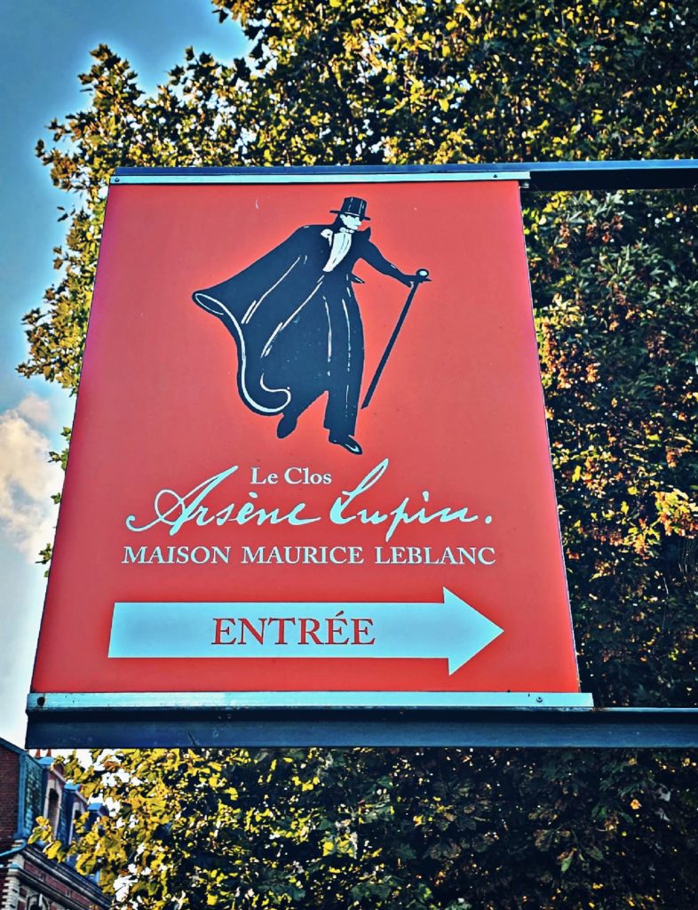 Eingang zur Maison Maurice Leblanc in Etretat